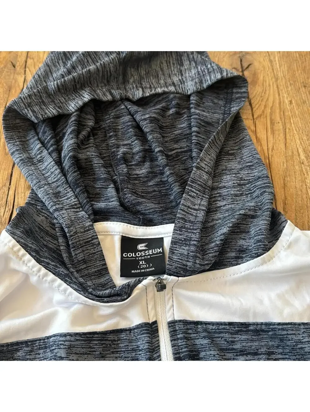 VILLANOVA BASKETBALL HOODED SHIRT QUARTER ZIP YOUTH XL